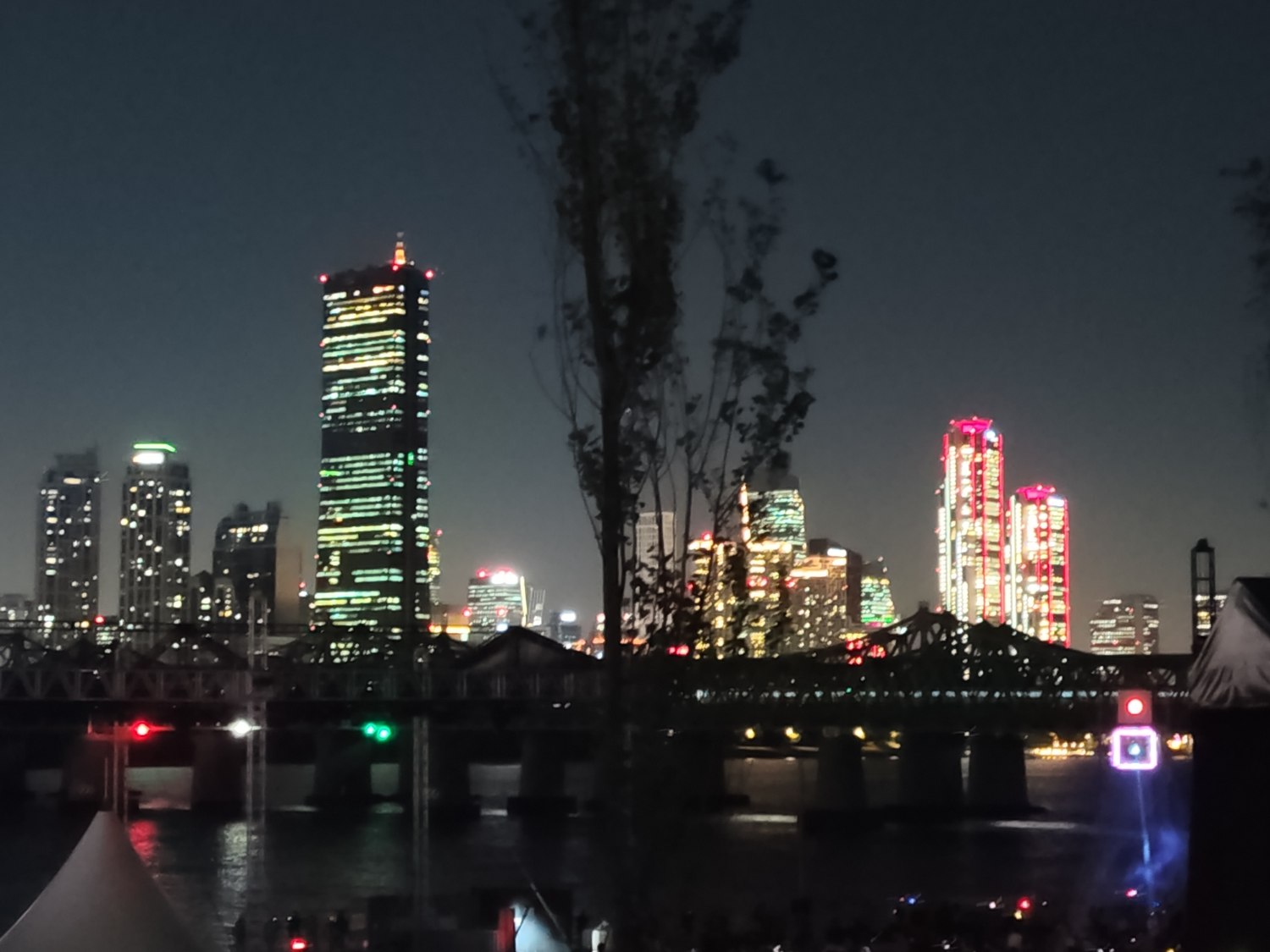 Zu Fuß zum Hangang – vom neuen Zuhause