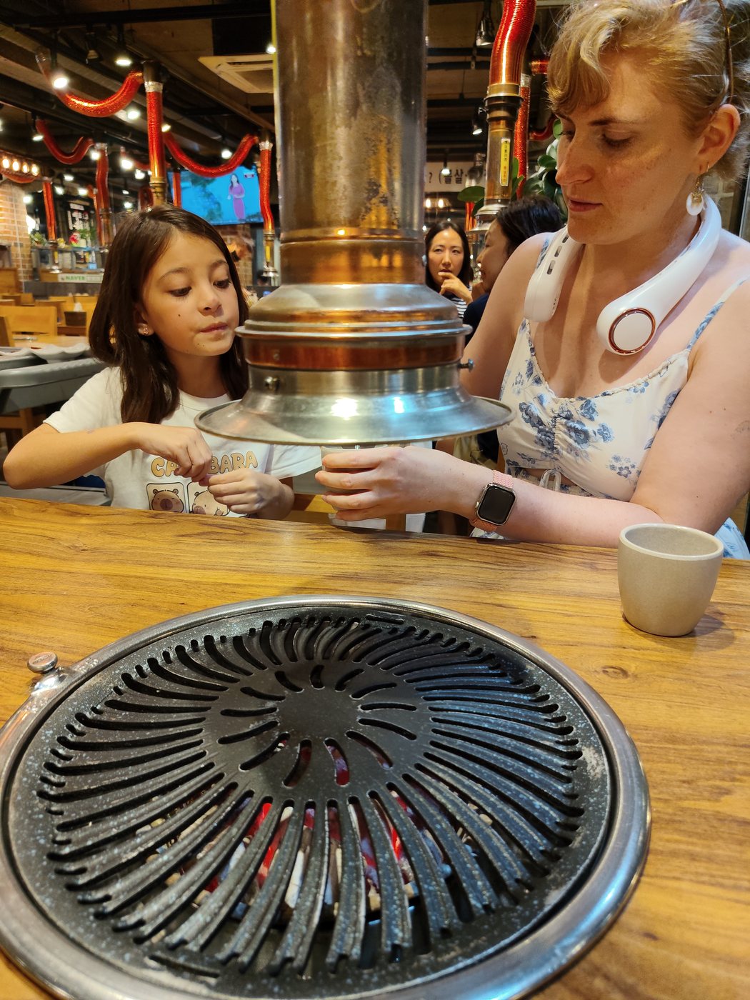 Barbecue, Bier und Jeong