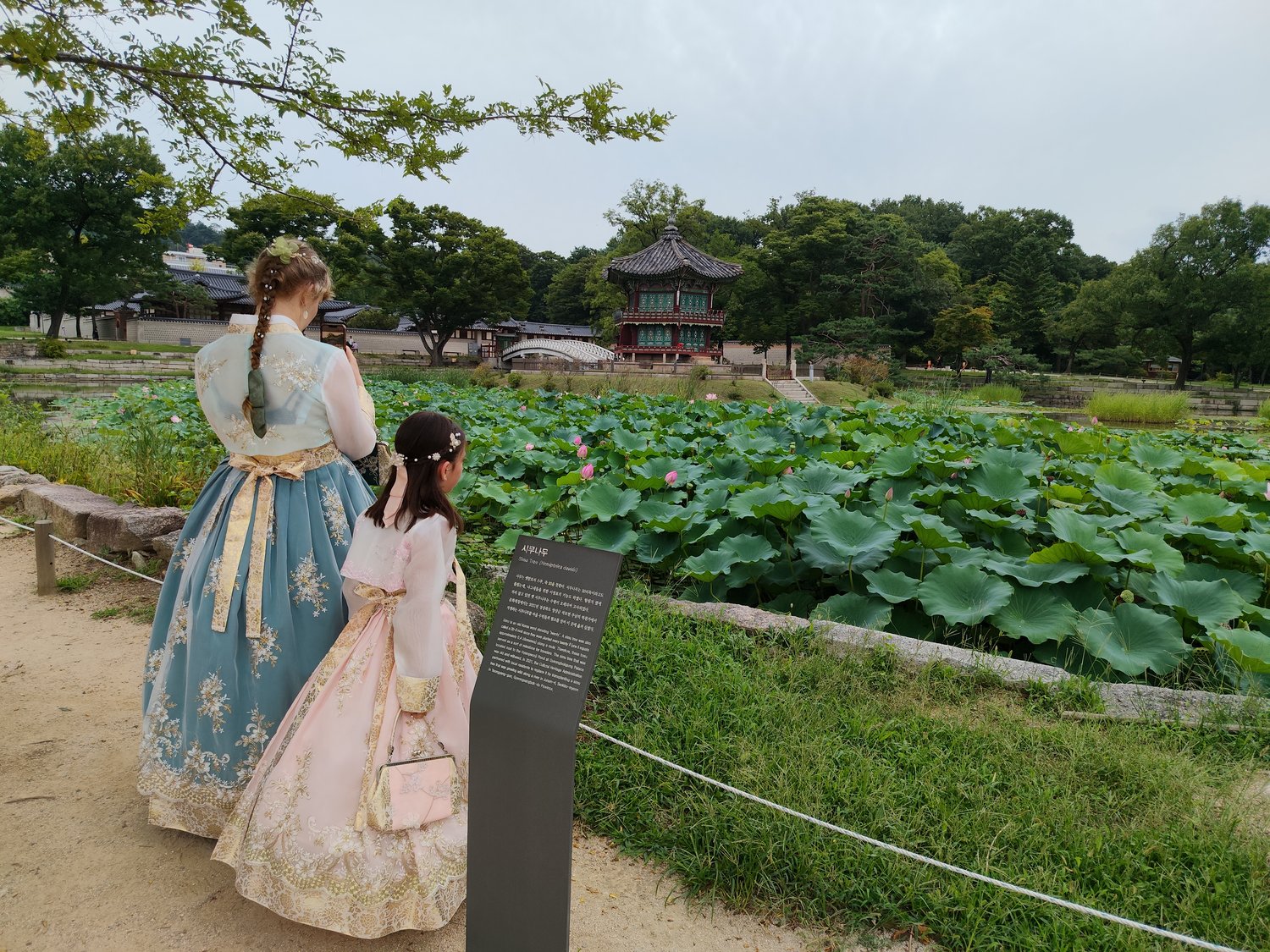 Im Hanbok durch den Palast – zurück in Seoul